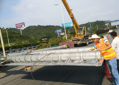 道路交通标志杆安装